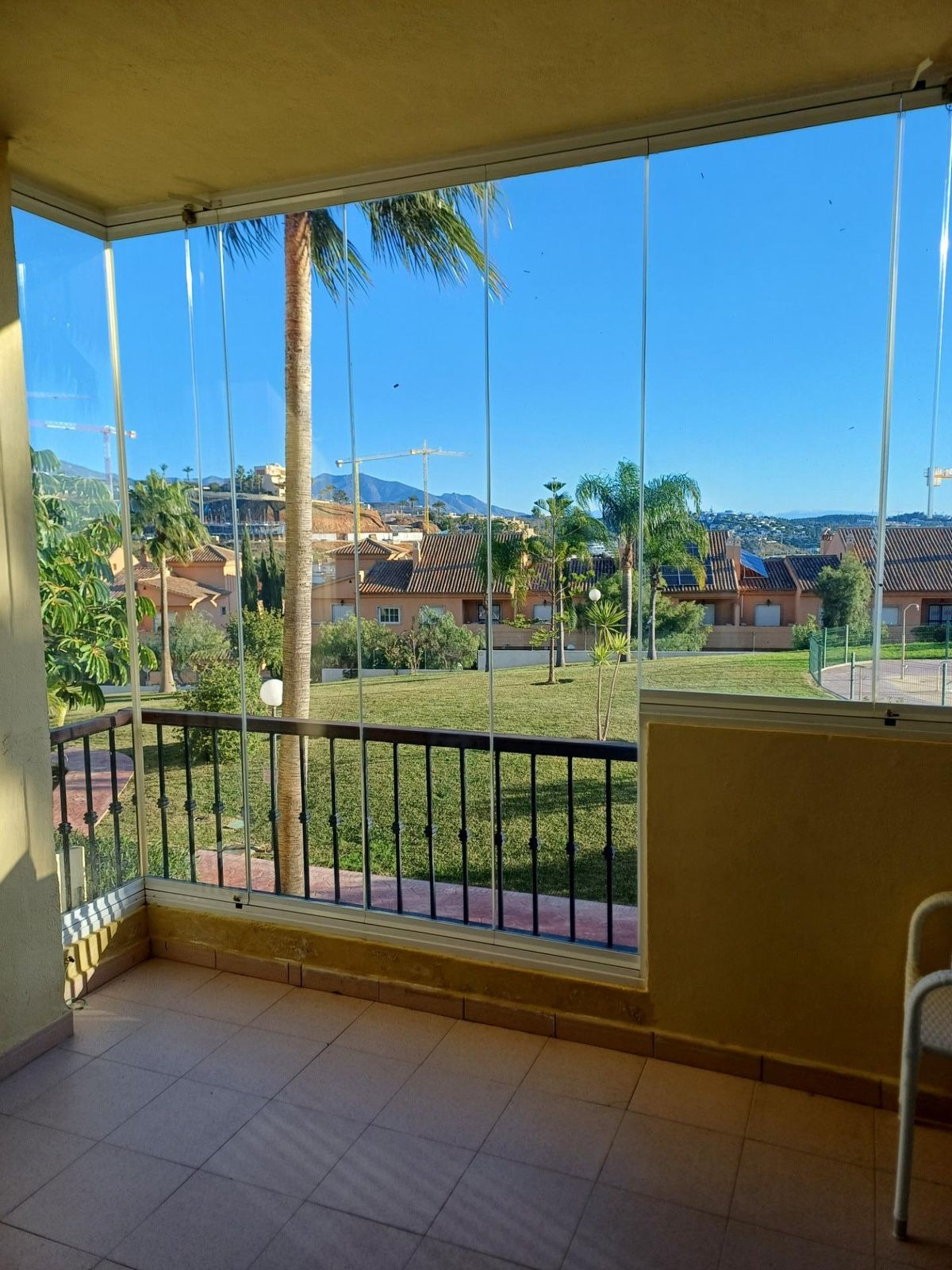 Te koop Middle Floor Apartment Costa Del Sol La Cala De Mijas € 450.000,-