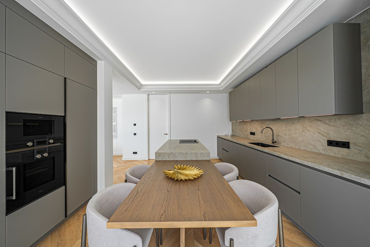 Te koop Vrijstaande Villa Costa Del Sol Marbella € 6.400.000,-