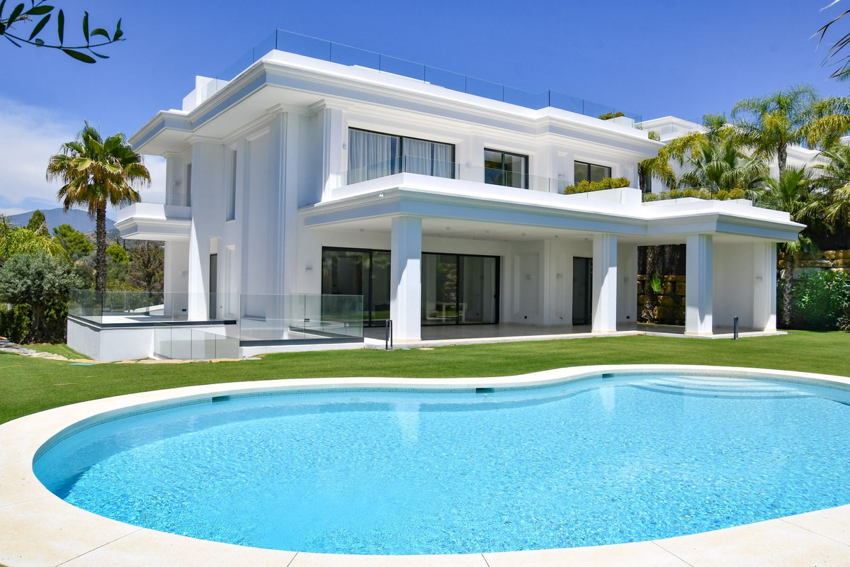 Te koop Vrijstaande Villa Costa Del Sol Marbella € 6.400.000,-