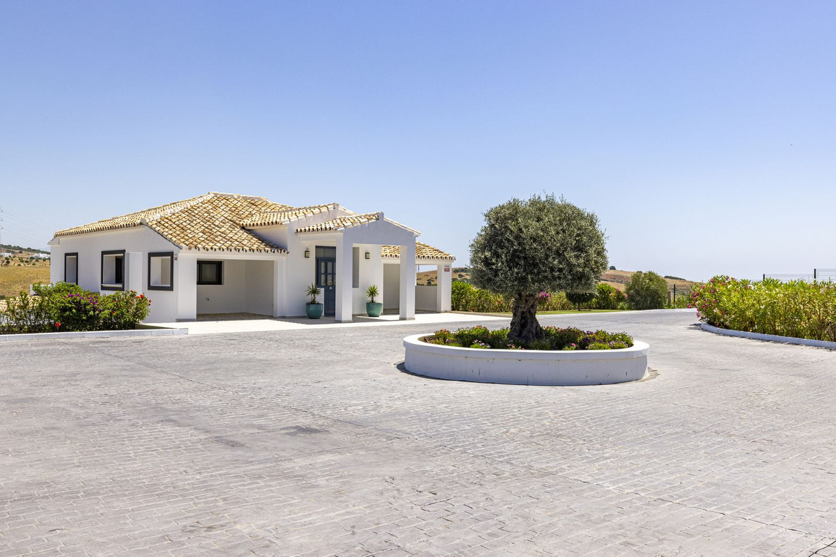 Te koop Vrijstaande Villa Costa Del Sol Casares € 2.250.000,-