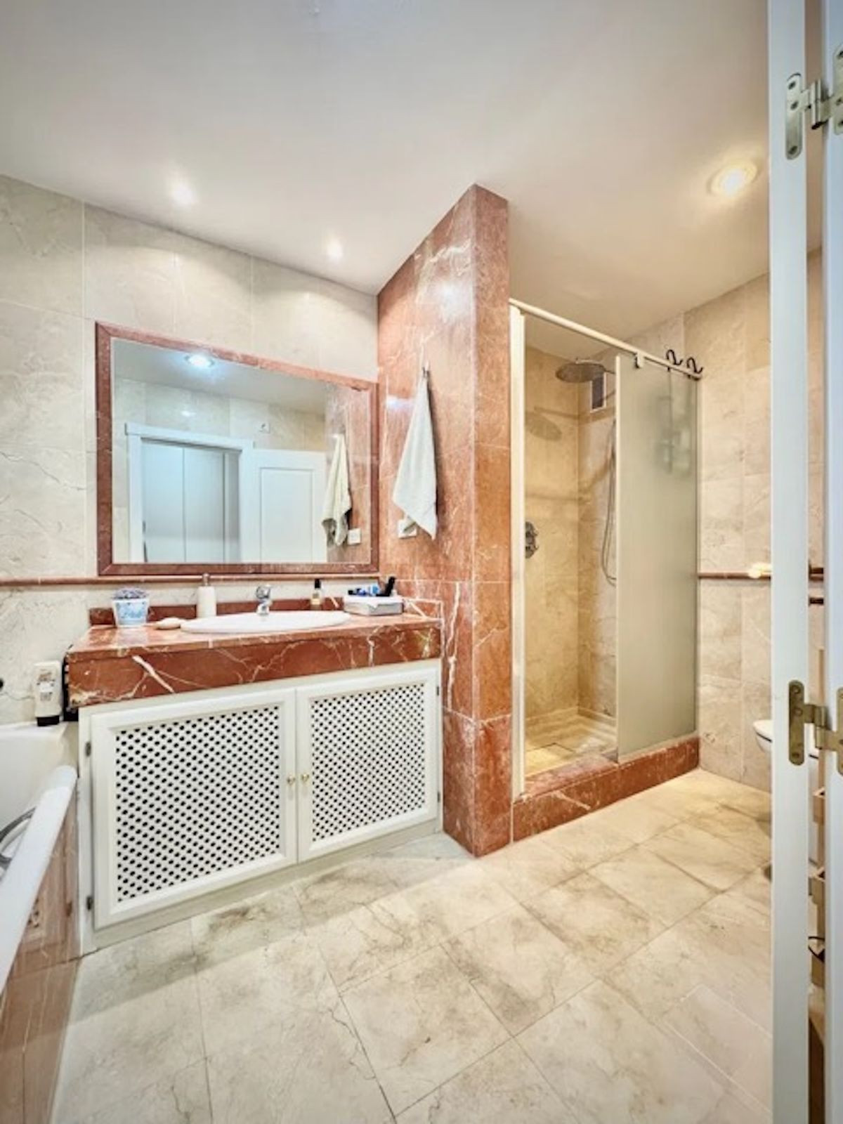 Te koop Gelijkvloers appartement Costa Del Sol Estepona € 410.000,-