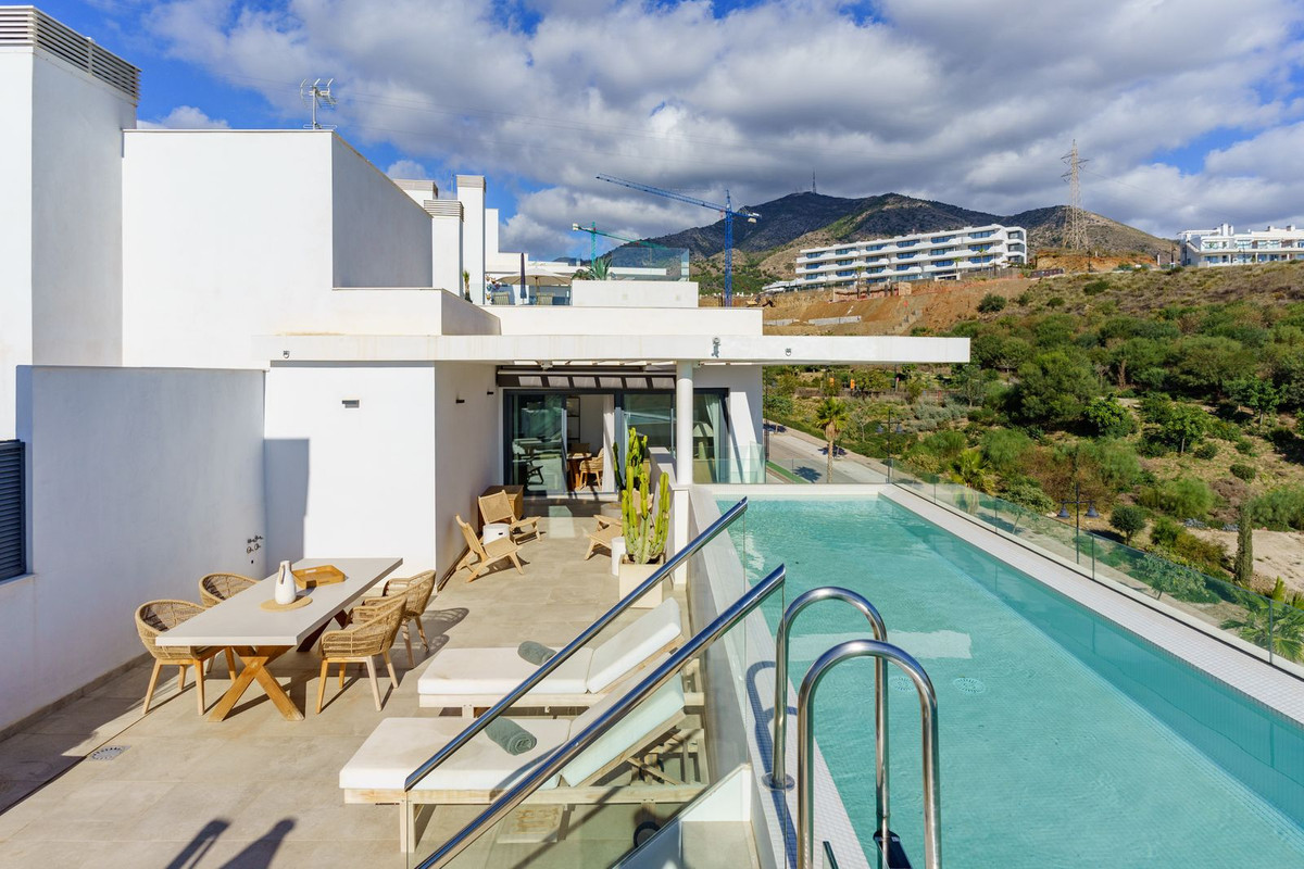 Te koop Penthouse Costa Del Sol Fuengirola € 1.100.000,-