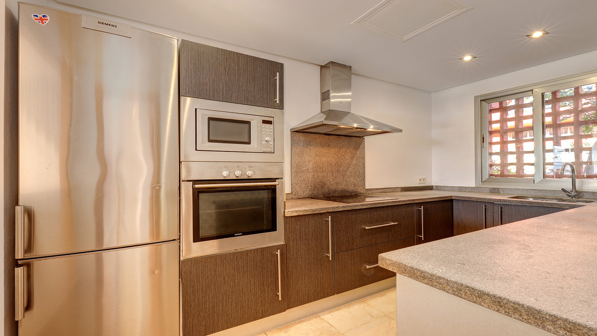 Te koop Herenhuis Costa Del Sol Manilva € 400.000,-