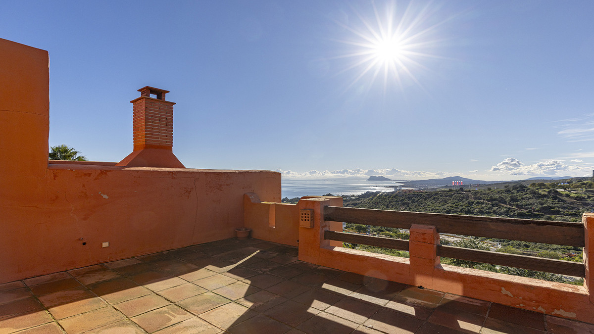 Te koop Herenhuis Costa Del Sol Manilva € 400.000,-