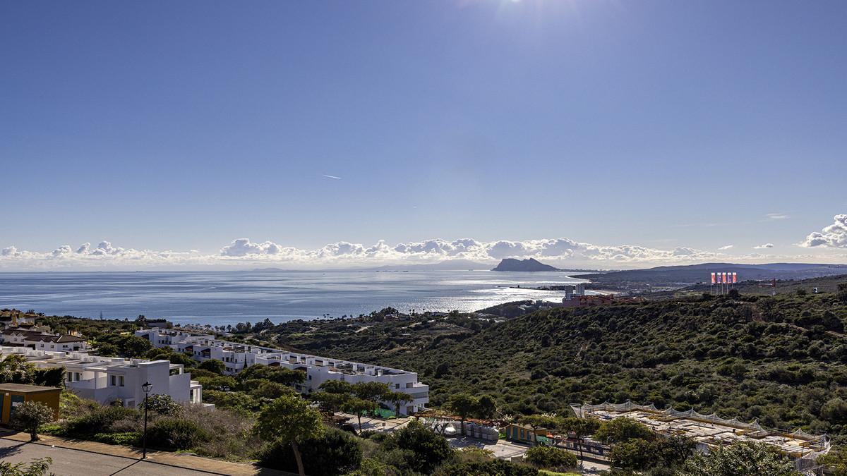 Te koop Herenhuis Costa Del Sol Manilva € 400.000,-