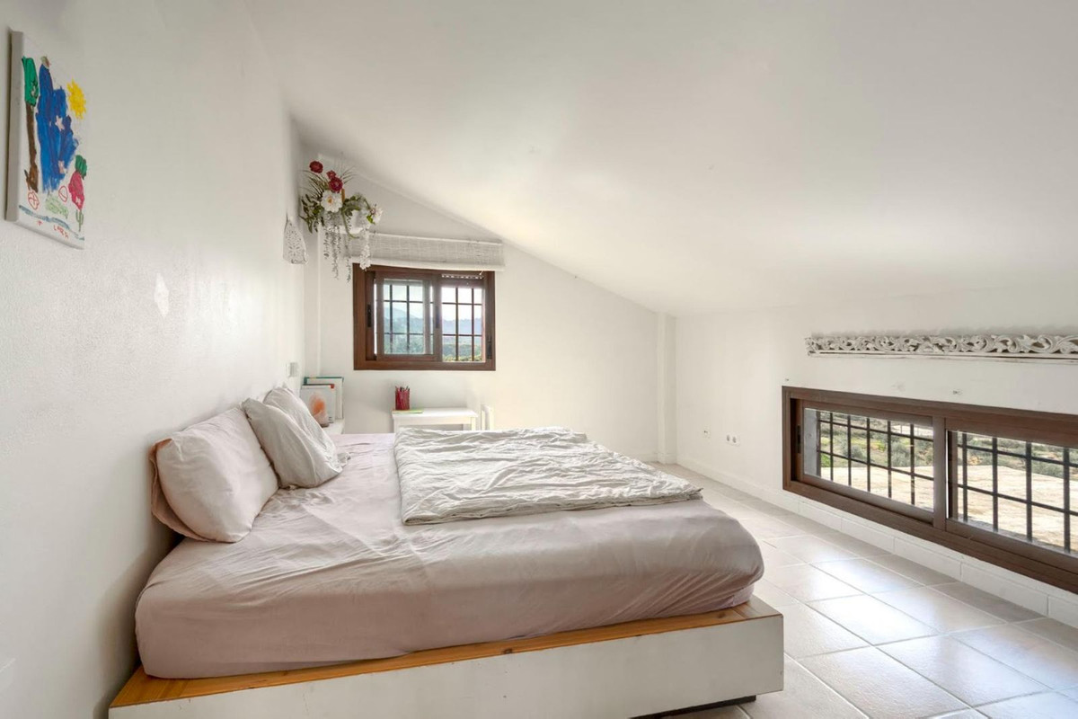 Te koop Finca - Cortijo Costa Del Sol Coín € 597.000,-