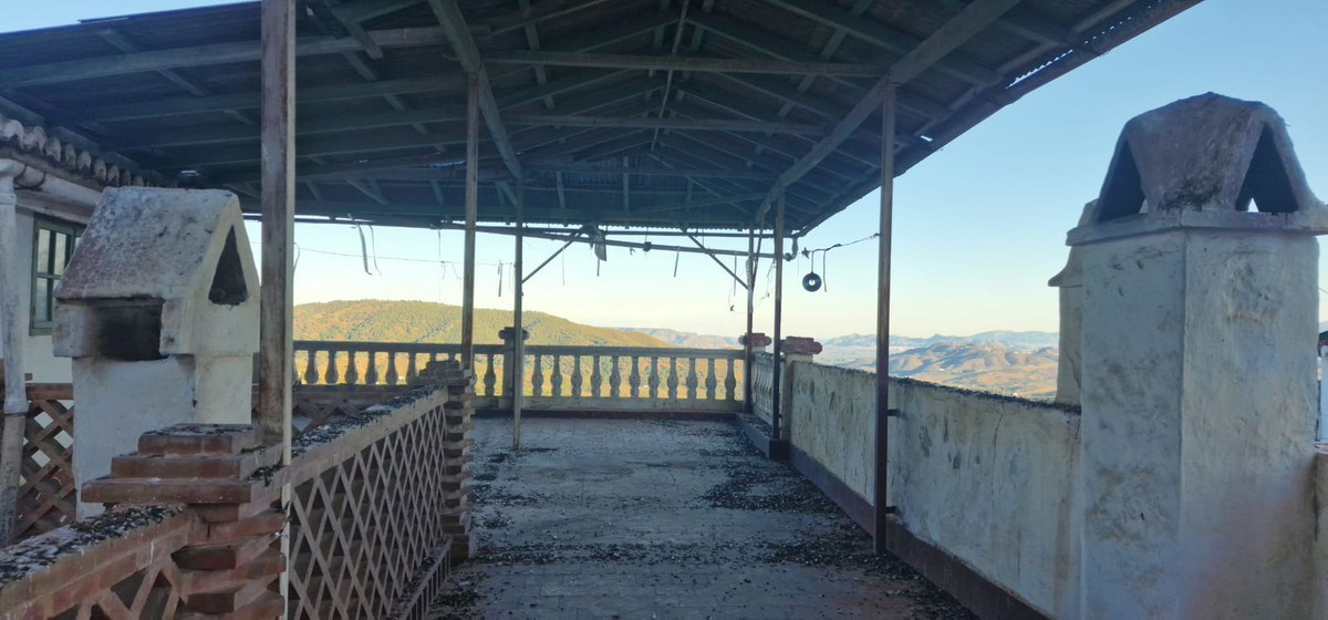 Te koop Herenhuis Costa Del Sol Casarabonela € 363.000,-