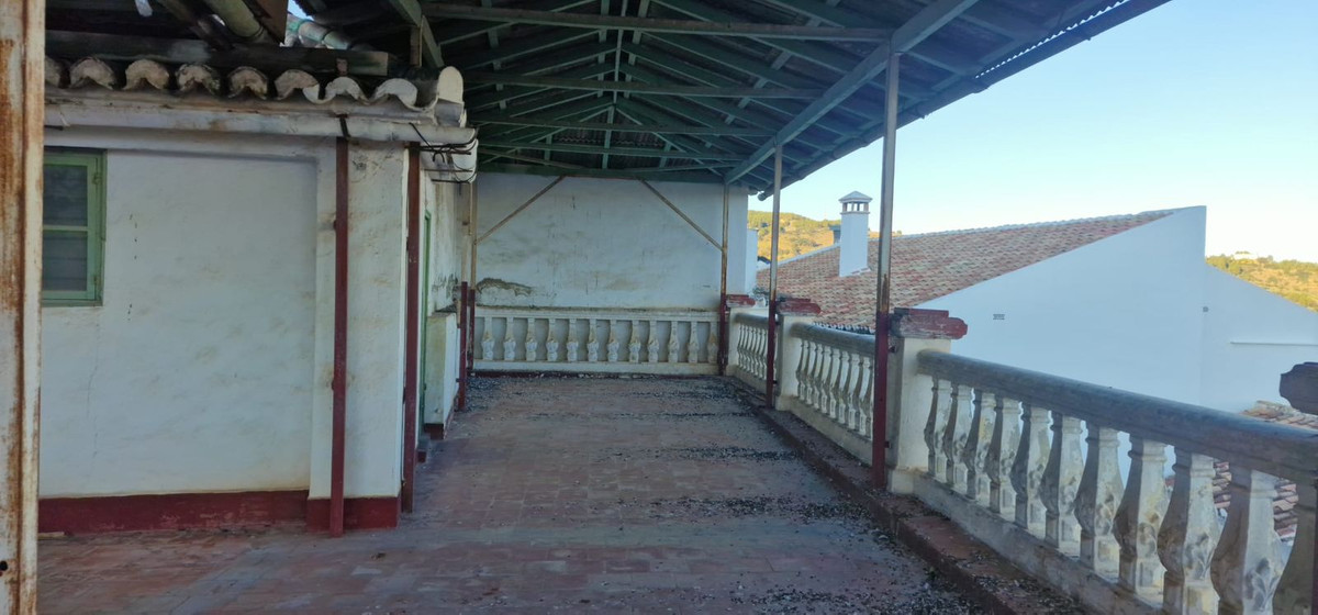 Te koop Herenhuis Costa Del Sol Casarabonela € 363.000,-