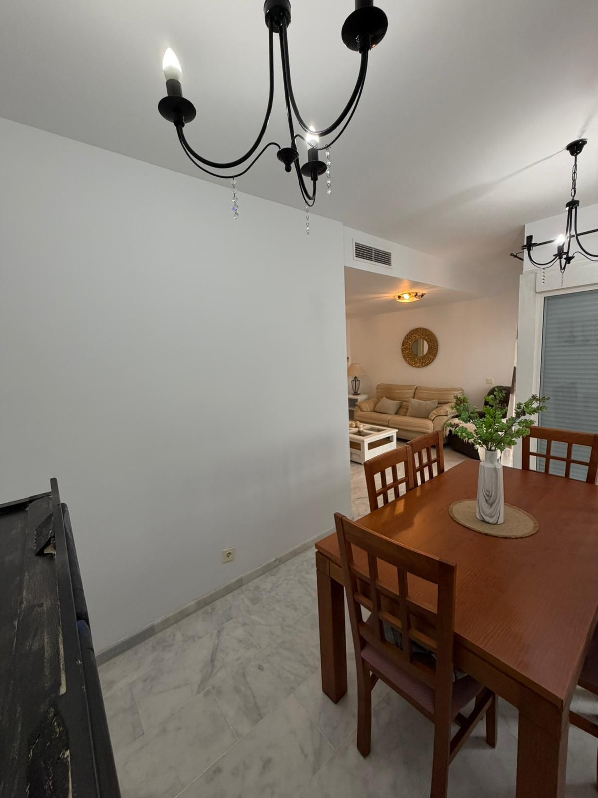 Te koop Middle Floor Apartment Costa Del Sol Estepona € 319.000,-