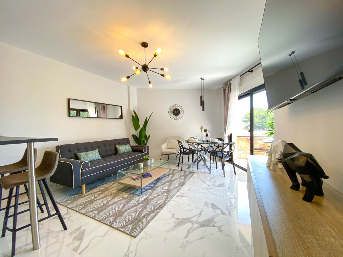 Te koop Herenhuis Costa Del Sol Atalaya € 375.000,-