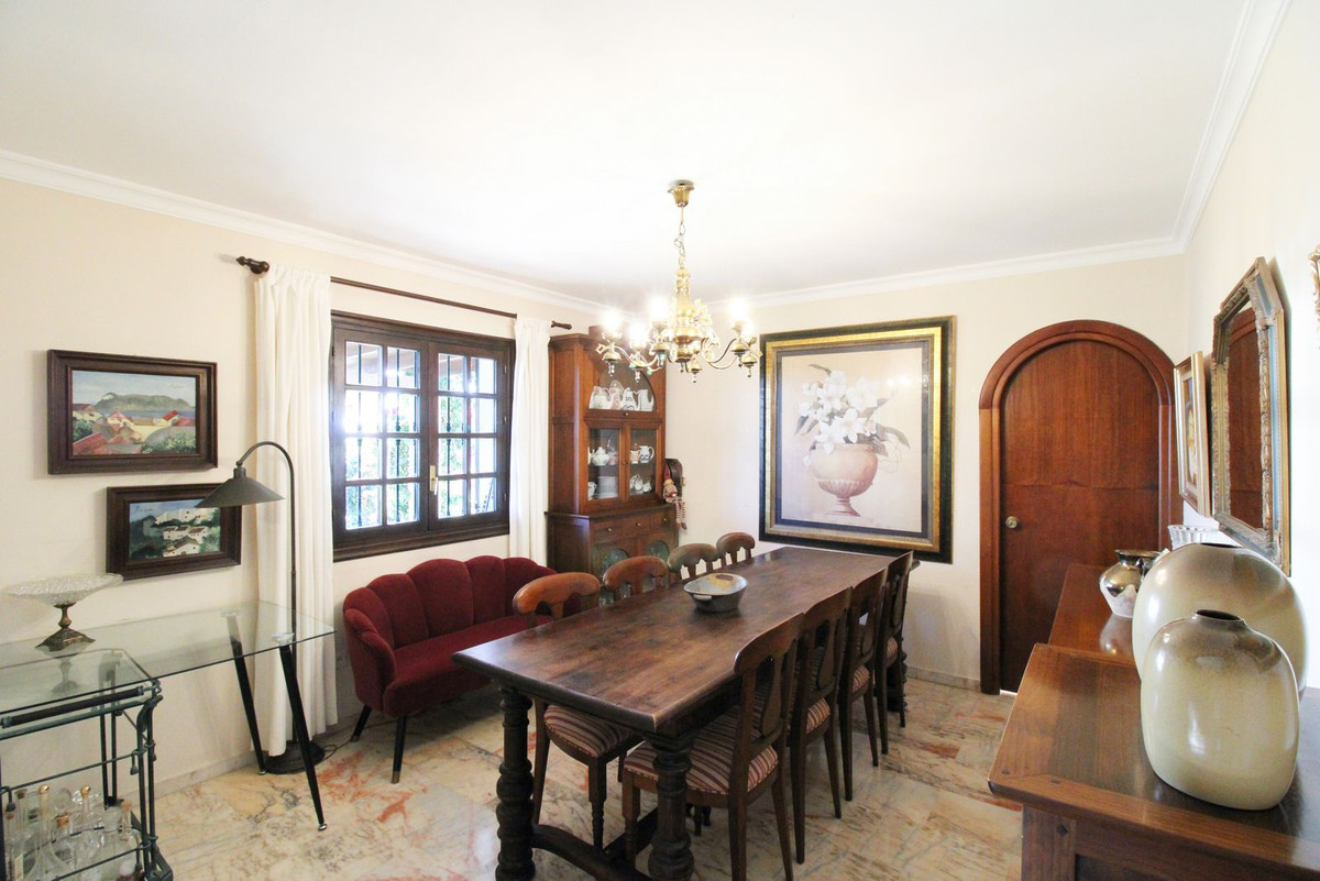 Te koop Vrijstaande Villa Costa Del Sol Estepona € 1.550.000,-