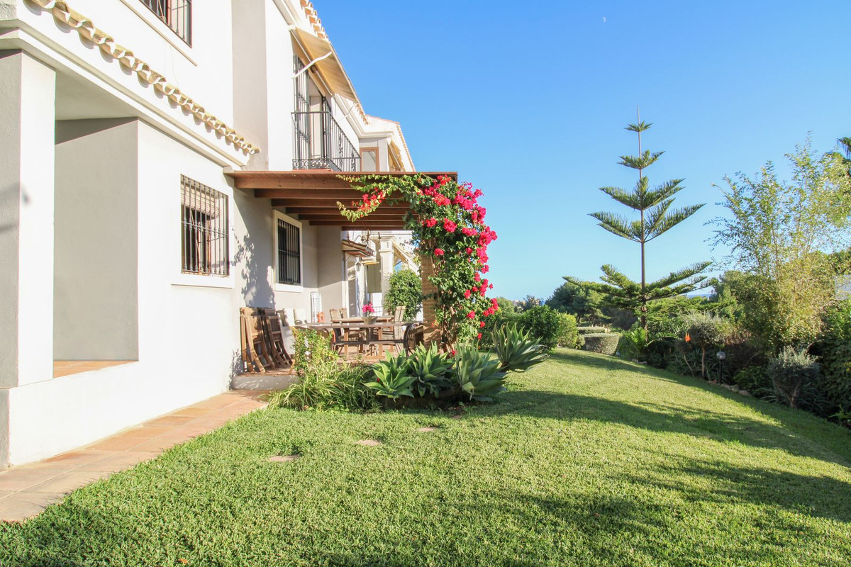 Te koop Vrijstaande Villa Costa Del Sol Estepona € 1.550.000,-