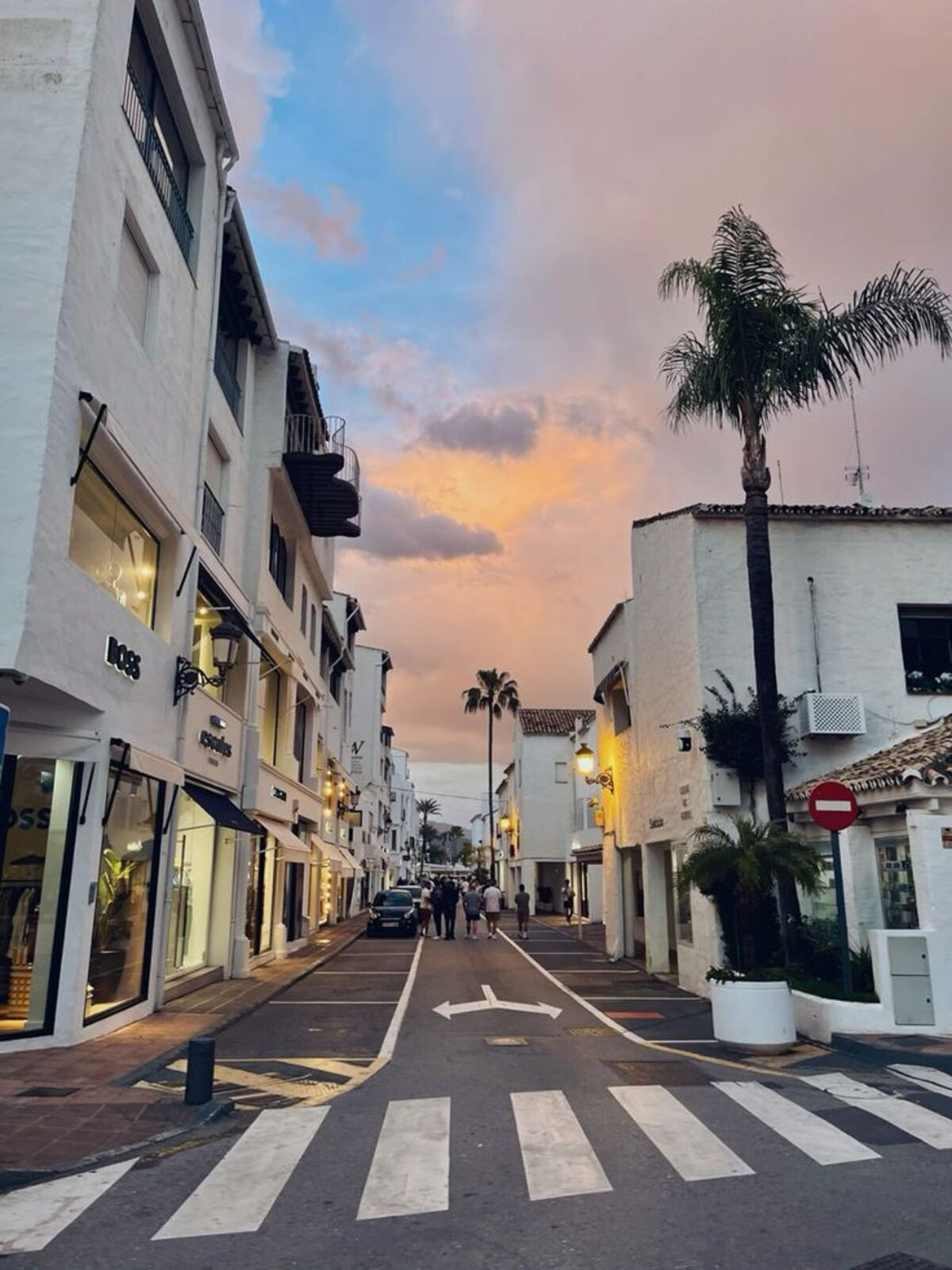 Te koop Middle Floor Apartment Costa Del Sol Puerto Banús € 4.200.000,-