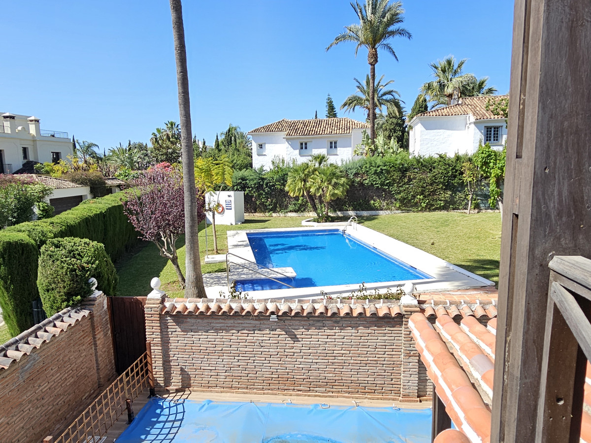 Te koop Vrijstaande Villa Costa Del Sol Sierra Blanca € 825.000,-