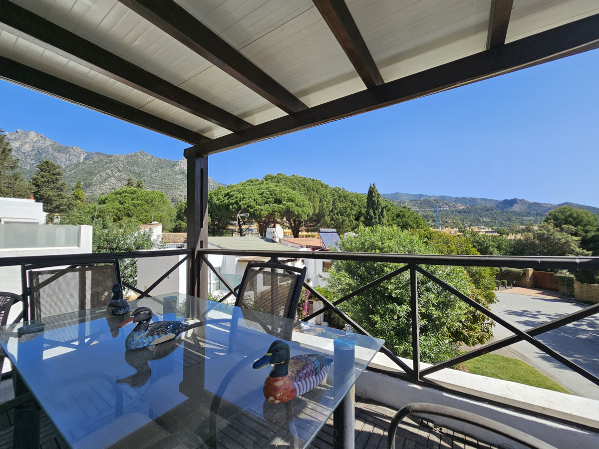 Te koop Vrijstaande Villa Costa Del Sol Sierra Blanca € 825.000,-