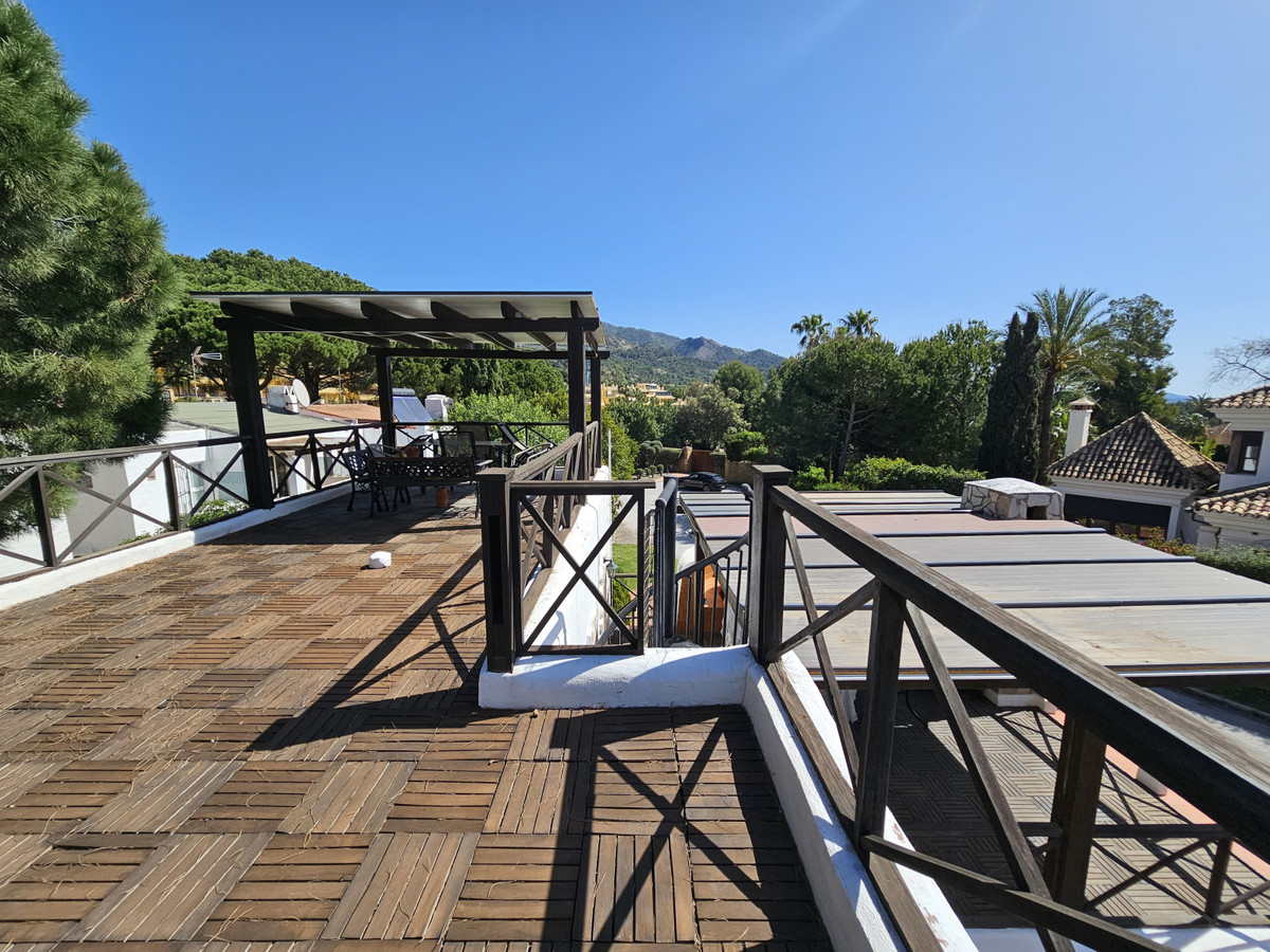 Te koop Vrijstaande Villa Costa Del Sol Sierra Blanca € 825.000,-