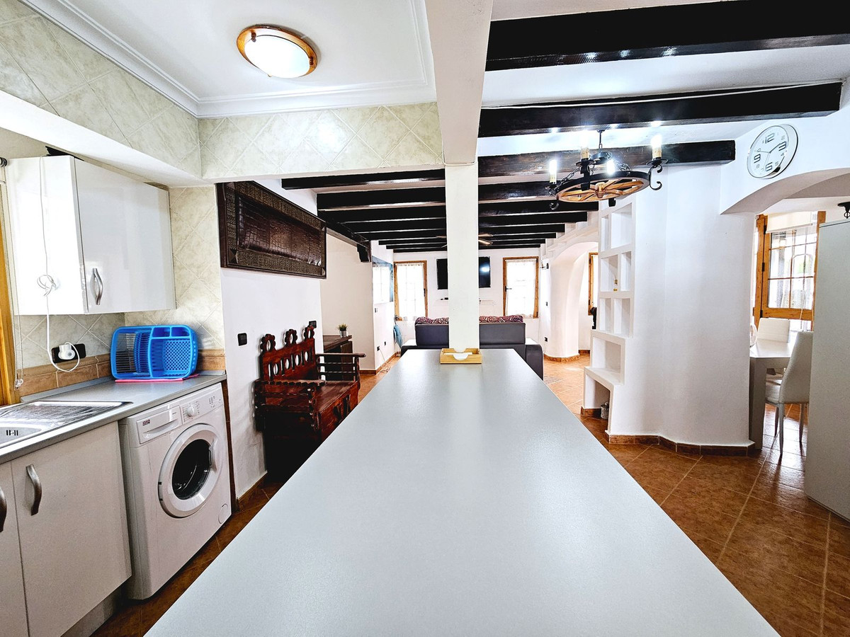 Te koop Vrijstaande Villa Costa Del Sol Sierra Blanca € 825.000,-