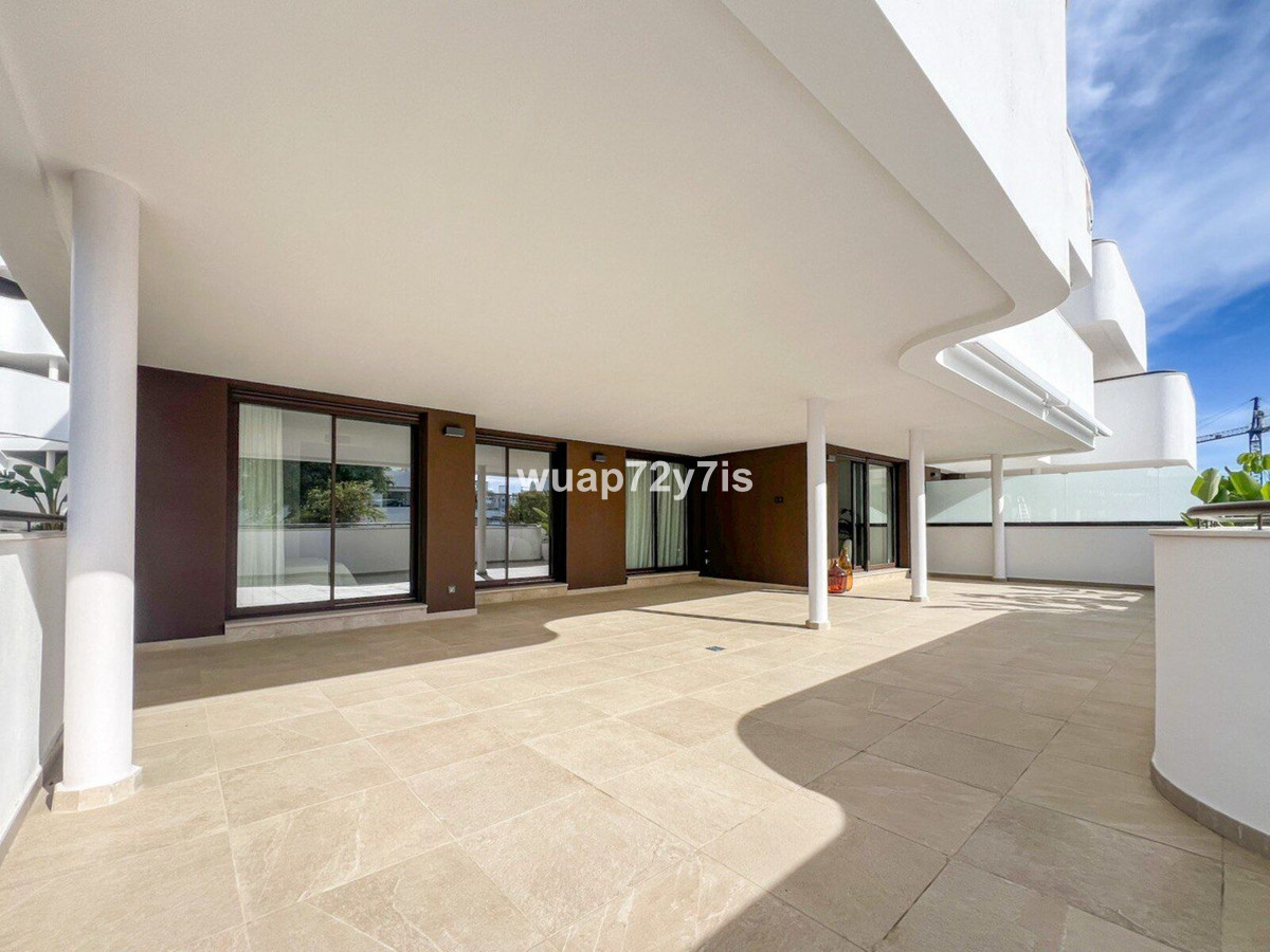 Te koop Gelijkvloers appartement Costa Del Sol Estepona € 850.000,-