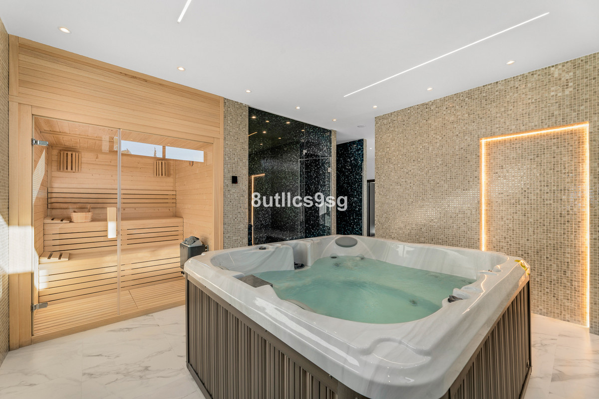 Te koop Vrijstaande Villa Costa Del Sol Benahavís € 3.990.000,-