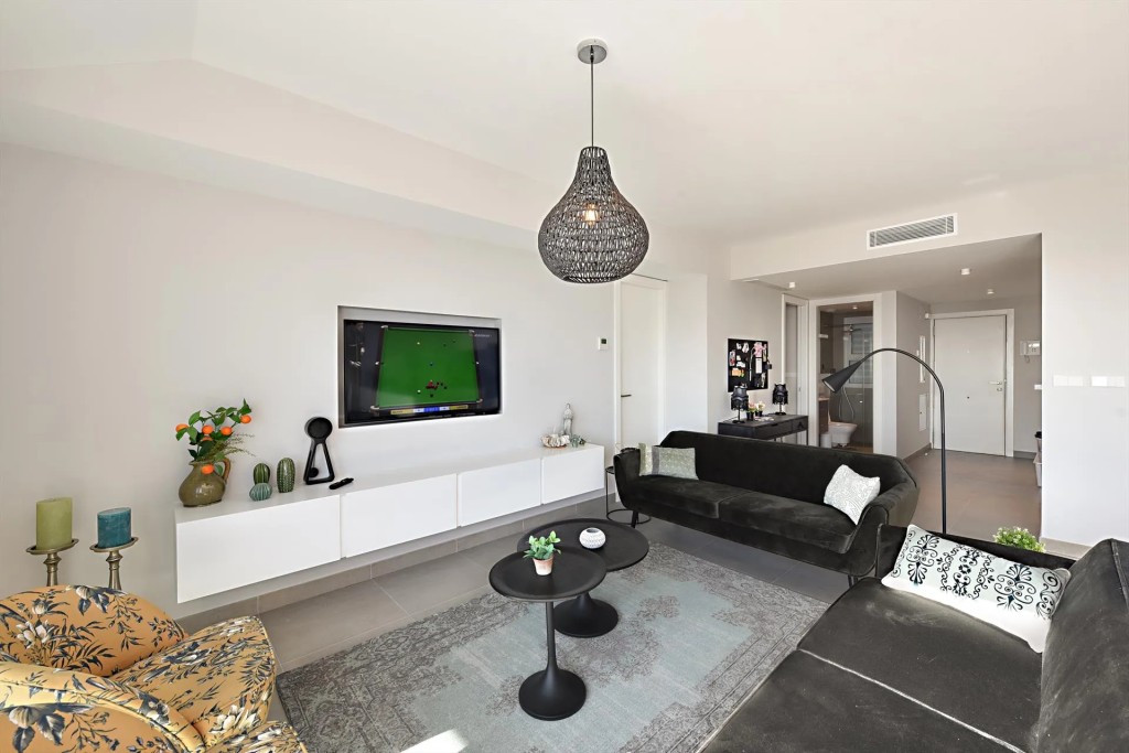 Te koop Middle Floor Apartment Costa Del Sol Fuengirola € 695.000,-