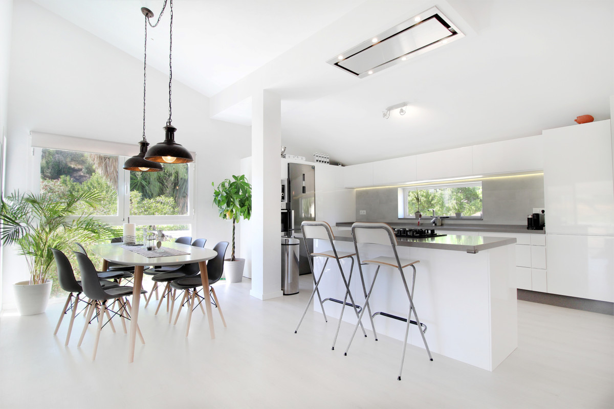 Te koop Half vrijstaand huis Costa Del Sol New Golden Mile € 399.000,-