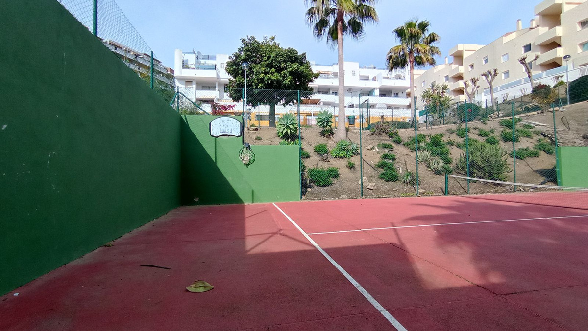 Te koop Middle Floor Apartment Costa Del Sol Riviera Del Sol € 225.000,-
