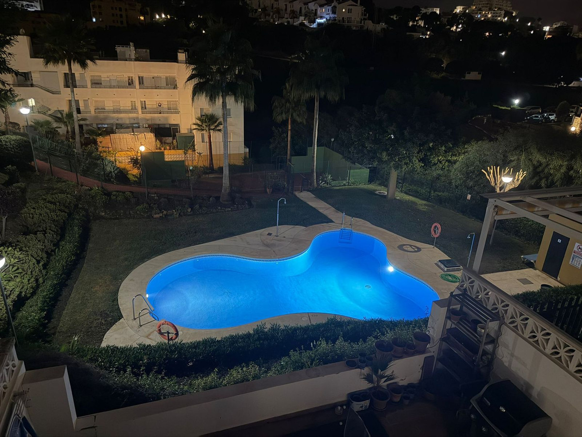 Te koop Middle Floor Apartment Costa Del Sol Riviera Del Sol € 225.000,-