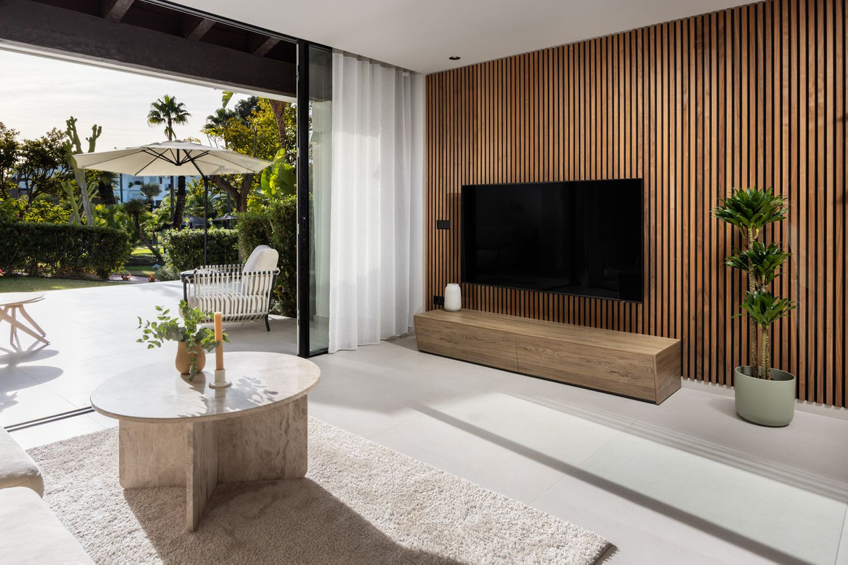 Te koop Herenhuis Costa Del Sol Costalita € 1.095.000,-