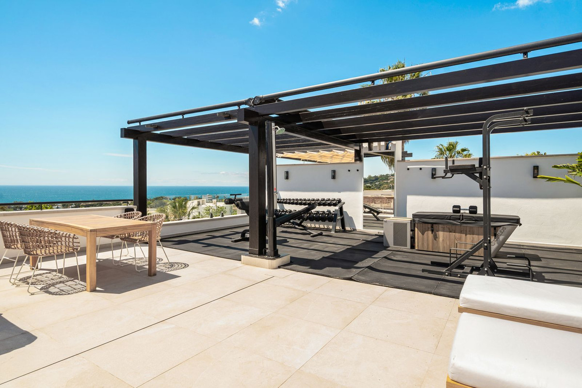Te koop Herenhuis Costa Del Sol Santa Clara € 1.180.000,-