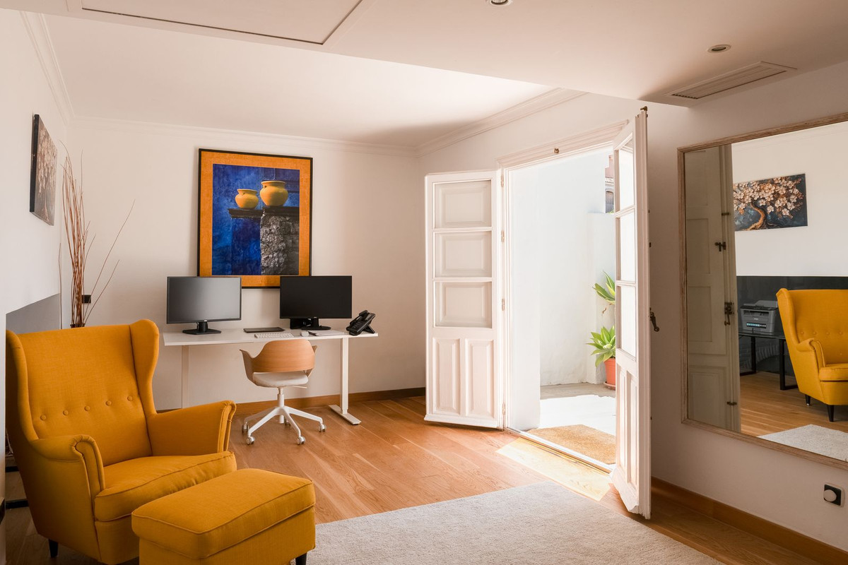 Te koop Herenhuis Costa Del Sol La Heredia € 750.000,-