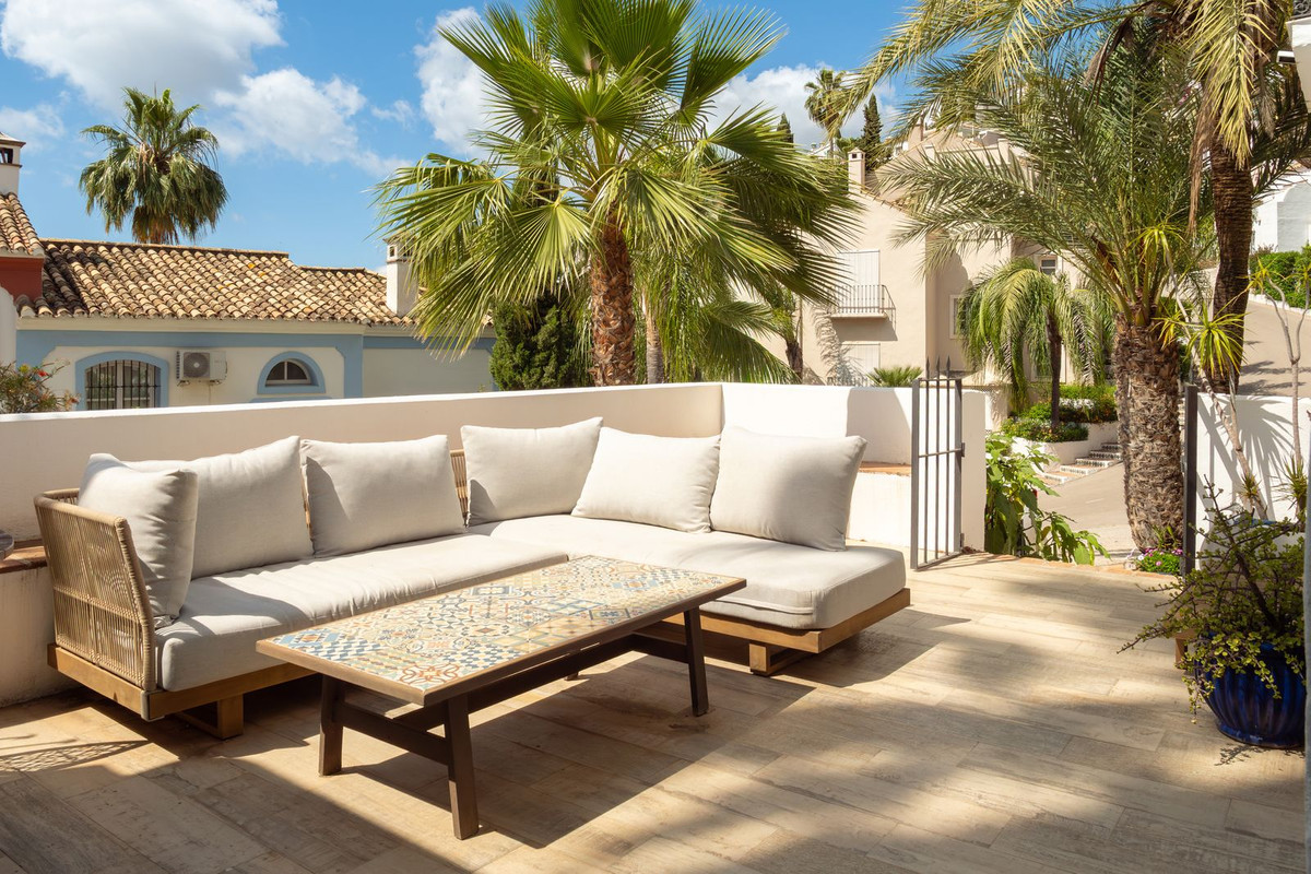 Te koop Herenhuis Costa Del Sol La Heredia € 750.000,-