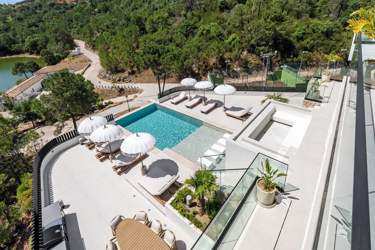 Te koop Vrijstaande Villa Costa Del Sol Benahavís € 5.900.000,-