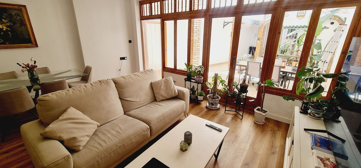 Te koop Vrijstaande Villa Costa Del Sol Antequera € 399.000,-