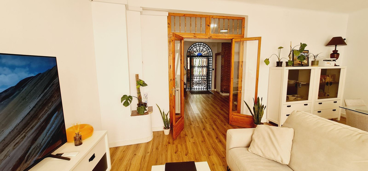 Te koop Vrijstaande Villa Costa Del Sol Antequera € 399.000,-