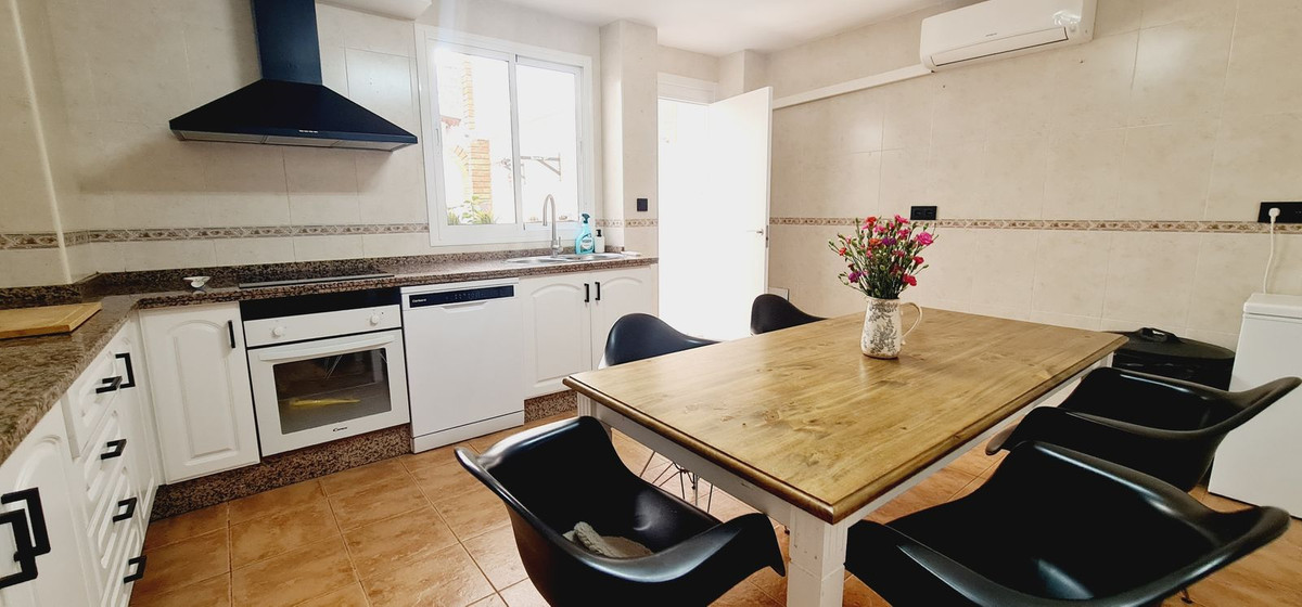 Te koop Vrijstaande Villa Costa Del Sol Antequera € 399.000,-