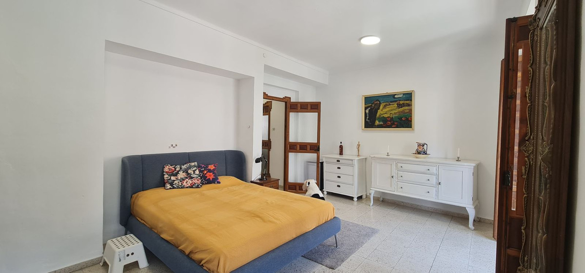 Te koop Vrijstaande Villa Costa Del Sol Antequera € 399.000,-