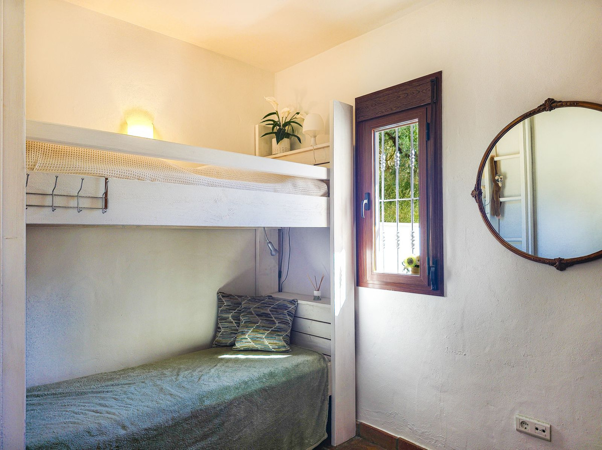 Te koop Vrijstaande Villa Costa Del Sol Arenas € 390.000,-