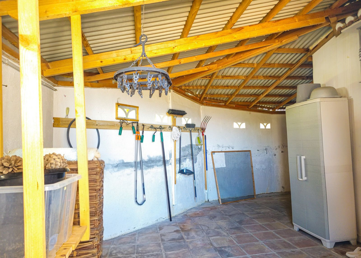 Te koop Vrijstaande Villa Costa Del Sol Arenas € 390.000,-