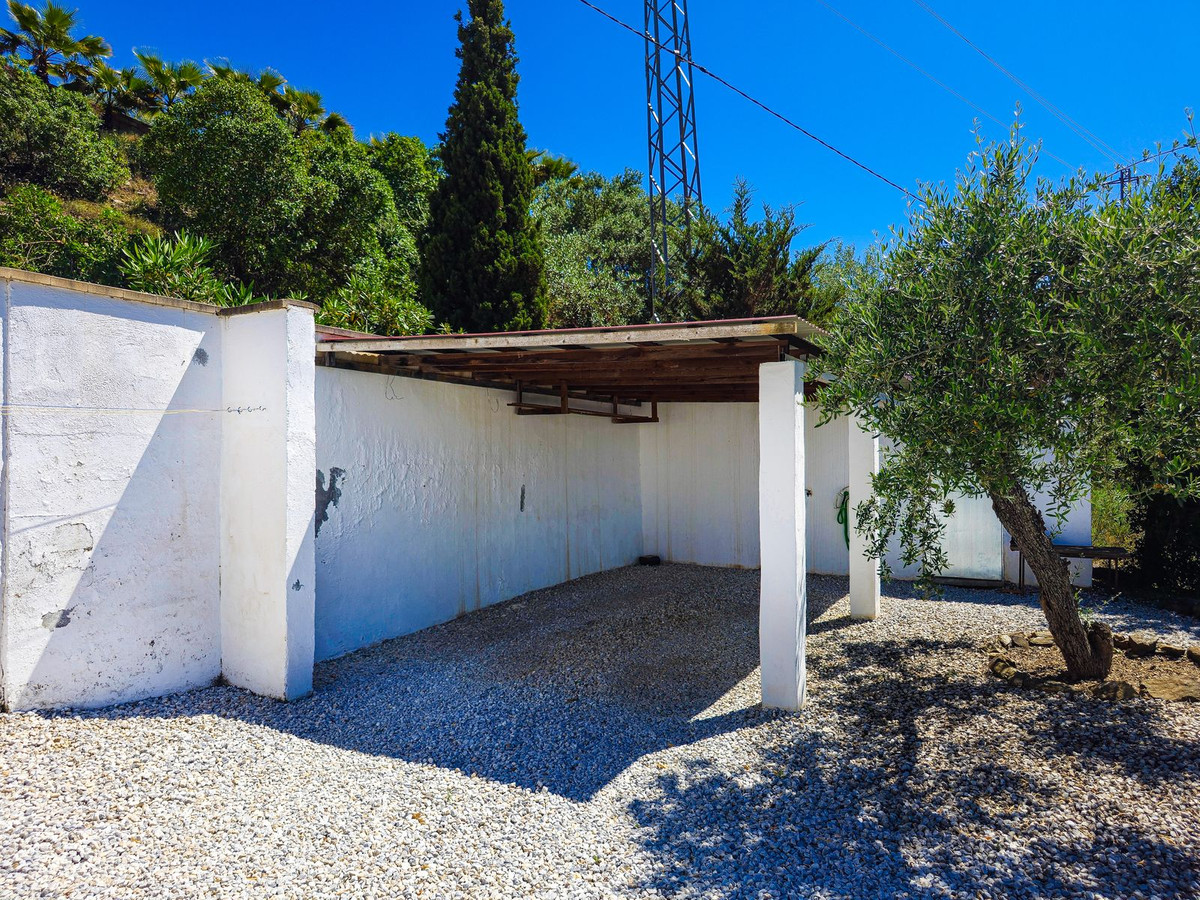 Te koop Vrijstaande Villa Costa Del Sol Arenas € 390.000,-