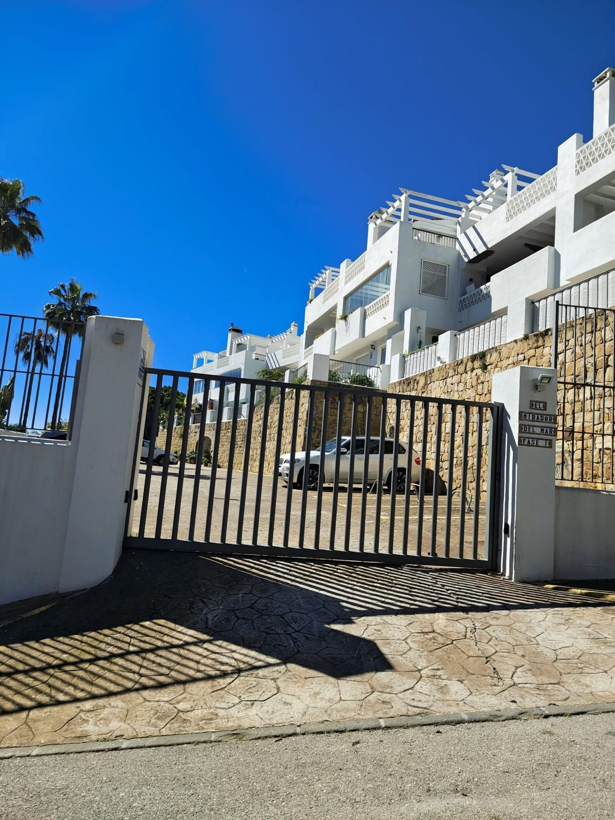 Te koop Herenhuis Costa Del Sol Manilva € 315.000,-