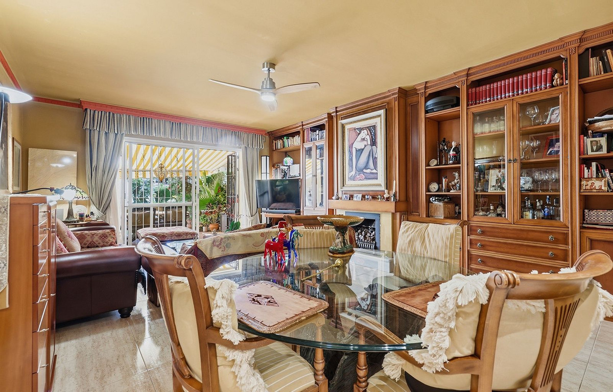 Te koop Herenhuis Costa Del Sol Torrequebrada € 435.000,-