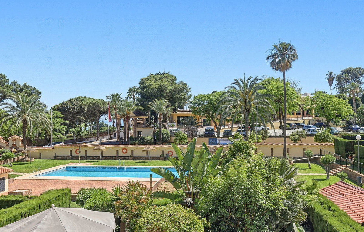 Te koop Herenhuis Costa Del Sol Torrequebrada € 435.000,-