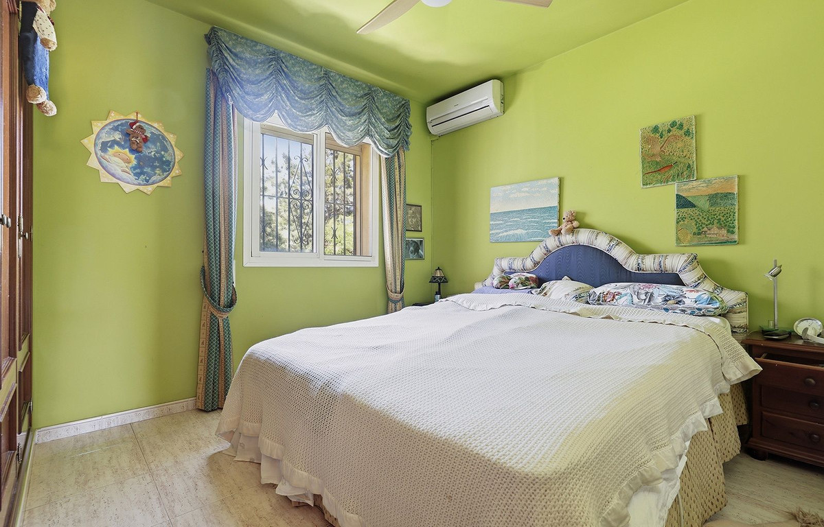 Te koop Herenhuis Costa Del Sol Torrequebrada € 435.000,-