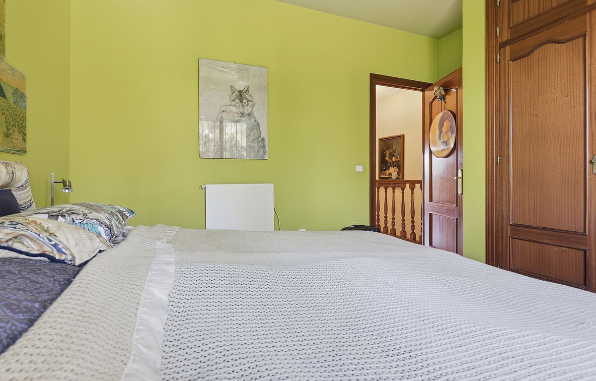 Te koop Herenhuis Costa Del Sol Torrequebrada € 435.000,-