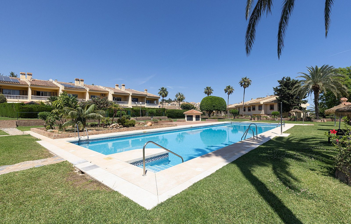 Te koop Herenhuis Costa Del Sol Torrequebrada € 435.000,-