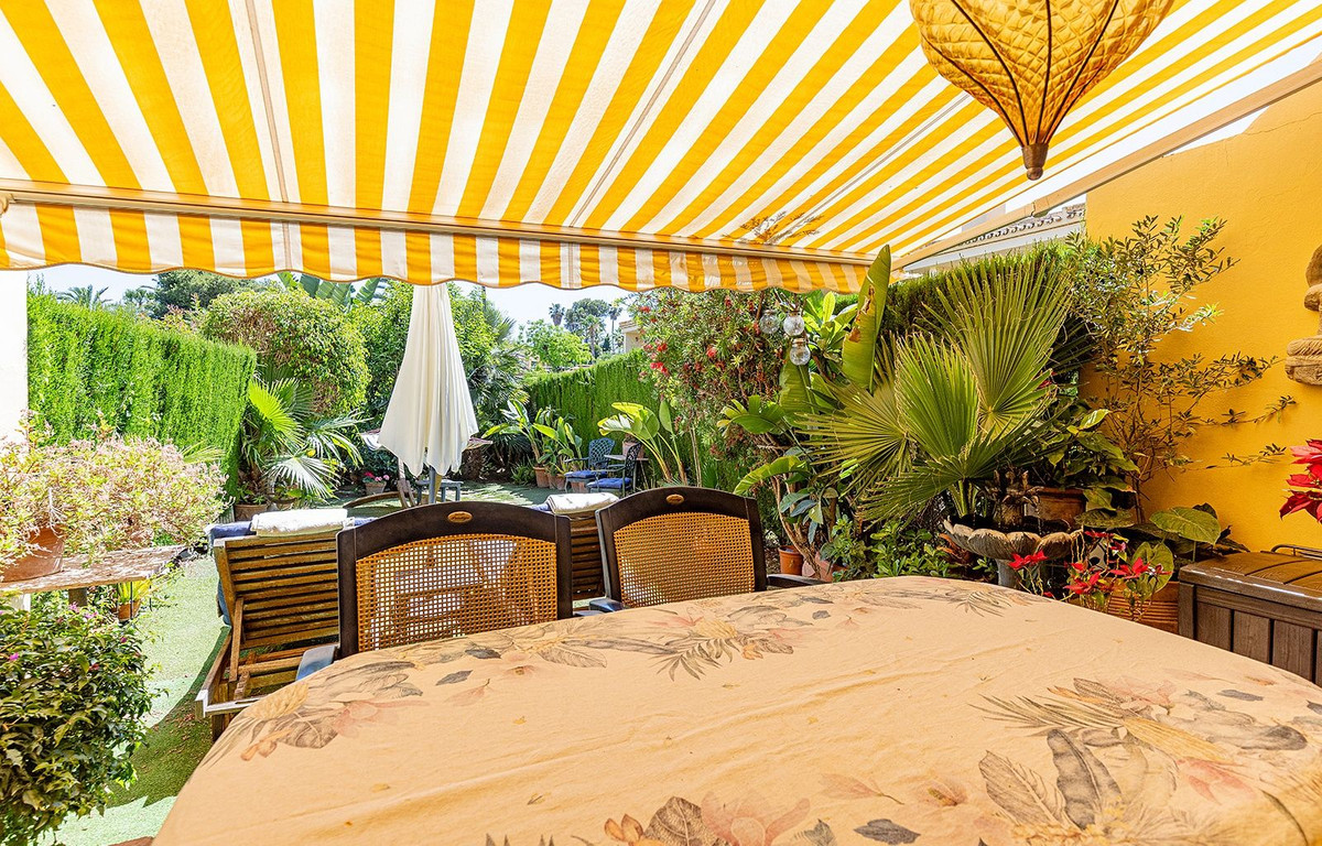 Te koop Herenhuis Costa Del Sol Torrequebrada € 435.000,-