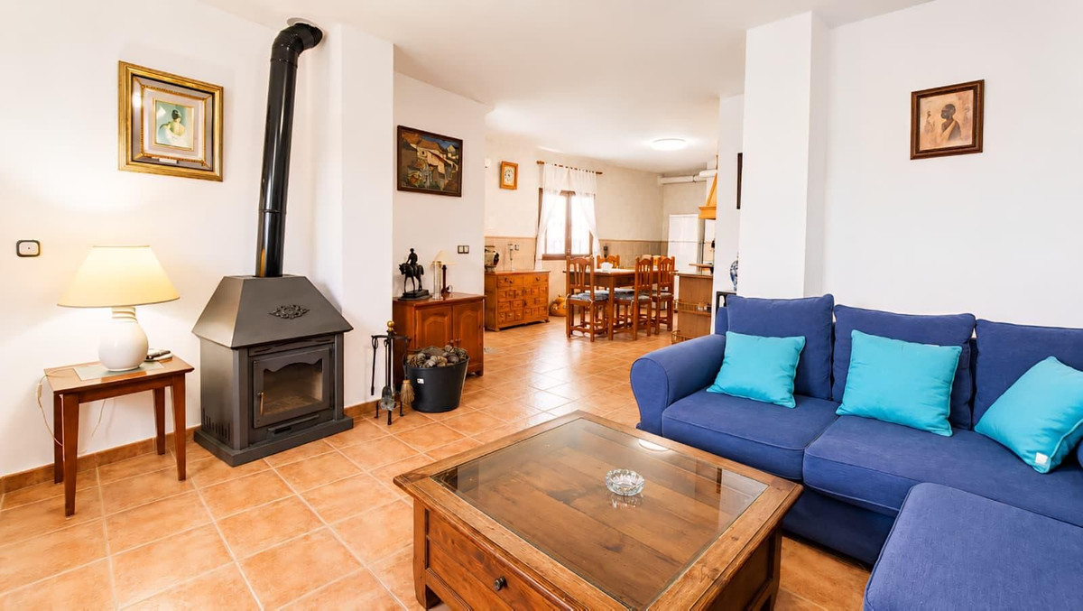 Te koop Herenhuis Costa Del Sol Ronda € 245.000,-