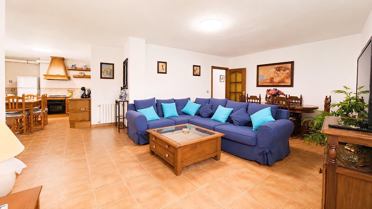 Te koop Herenhuis Costa Del Sol Ronda € 245.000,-