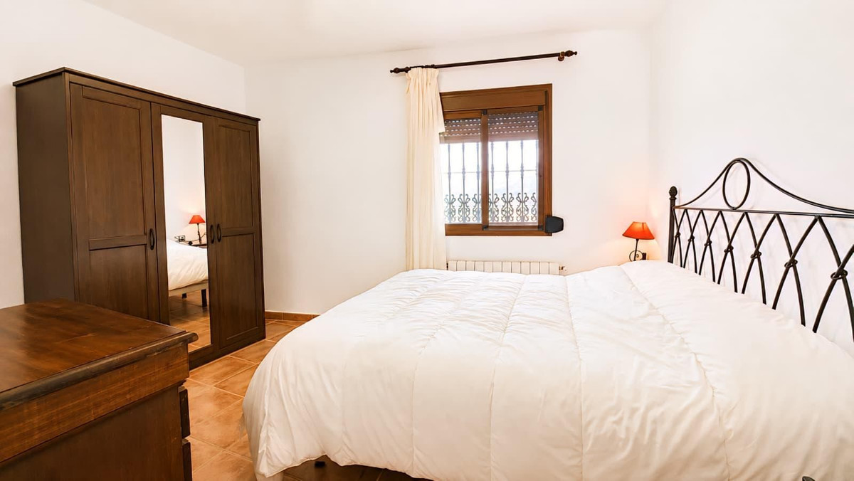 Te koop Herenhuis Costa Del Sol Ronda € 245.000,-