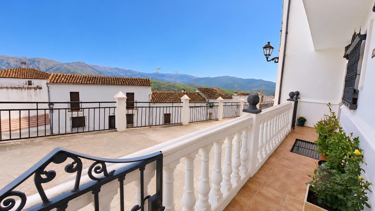 Te koop Herenhuis Costa Del Sol Ronda € 245.000,-